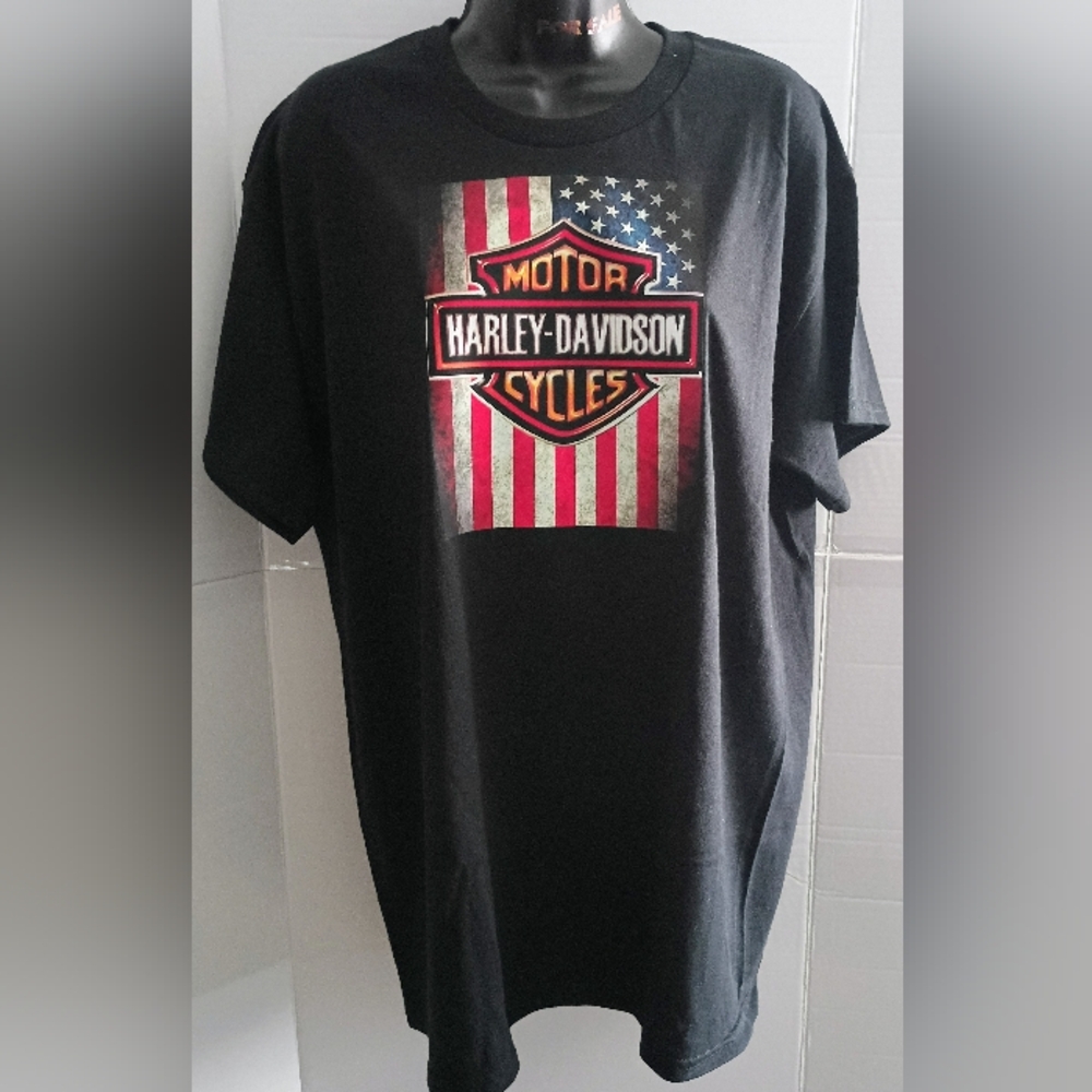 Custom Made Tshirt  Harley-Davidson  with American Flag Graphic